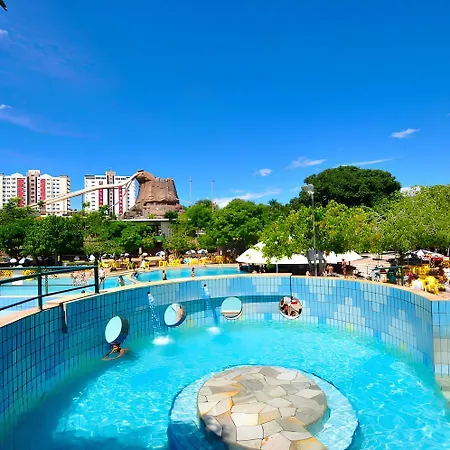 Spazio Diroma Com Acesso Ao Acqua Parque Caldas Novas Exterior photo